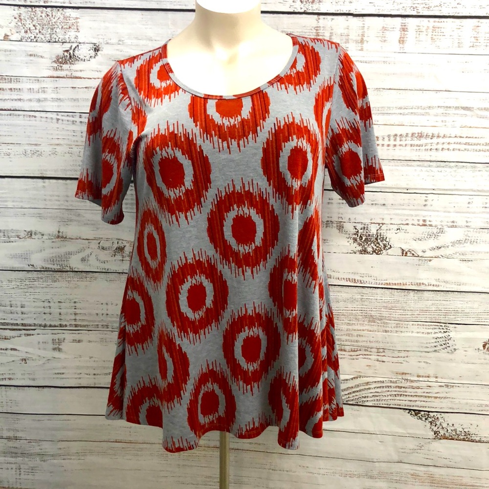 Host Pick!! LulaRoe Plus Size Tunic Top